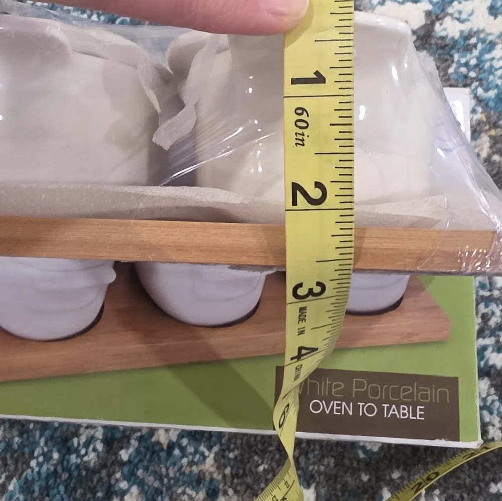 Bamboo essentials Set of 3 Porcelain Bakers with Lids On Bamboo Tray
